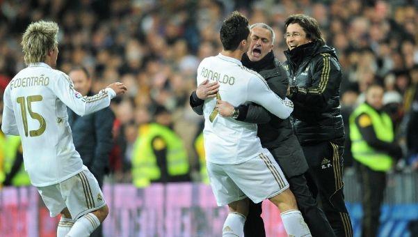 吉达国民总监：伊万-托尼不会在冬窗离开，转会传闻毫无根据（吉达国民总监辟谣：伊万-托尼冬窗留队，转会流言不实）