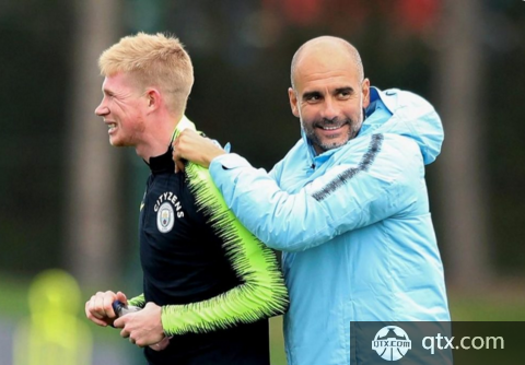 76场比赛10个帽子戏法，凯恩帽子戏法数来到德甲历史第五（76战10次戴帽，凯恩帽子戏法数升至德甲历史第5）