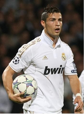 美职联主席：萨拉赫应该联系梅西或穆勒，看看他们在这多开心（美职联主席建议萨拉赫去问问梅西或穆勒，看看他们在这里有多开心）