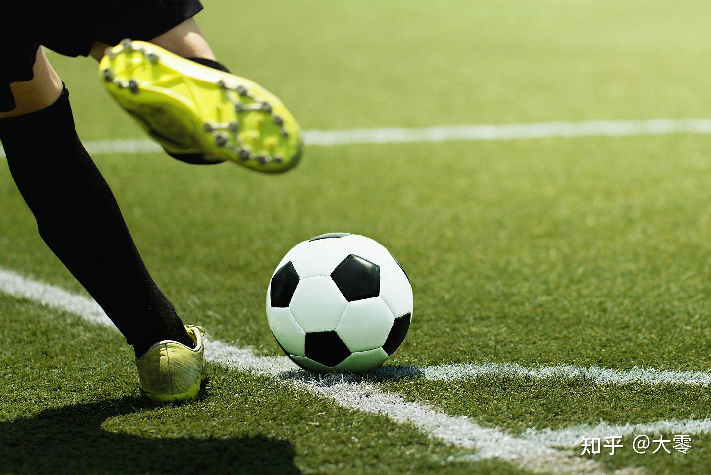 极致弯刀！孙兴慜完美任意球攻入国家队生涯第54球（神级弧线！孙兴慜任意球破门斩获国家队第54球）