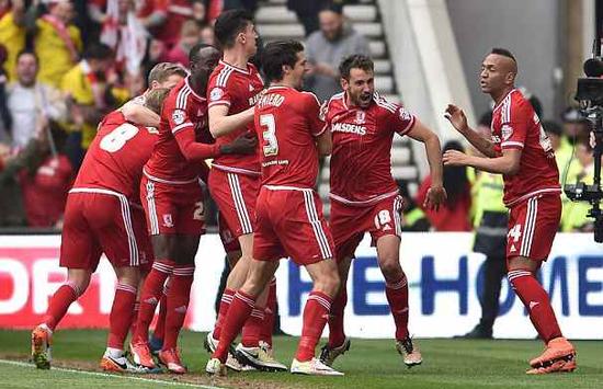 港队迎亚洲杯出线生死战，比赛将免费直播+四家商场直播（港队冲击亚洲杯出线关键战：全程免费直播，四大商场同步放映）