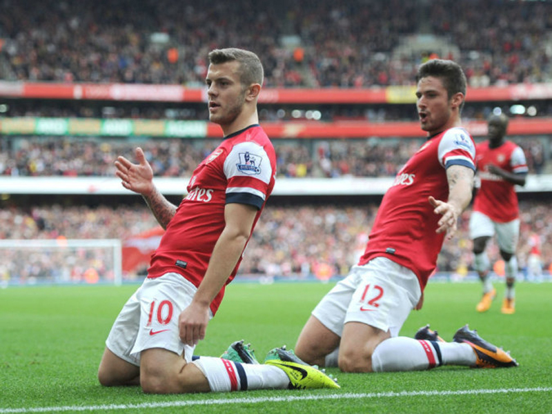 英超战报：维卡里奥送礼，库杜斯破门难救主，热刺1-2富勒姆（英超快讯：维卡里奥失误酿祸，库杜斯进球难救热刺，热刺1比2负于富勒姆）