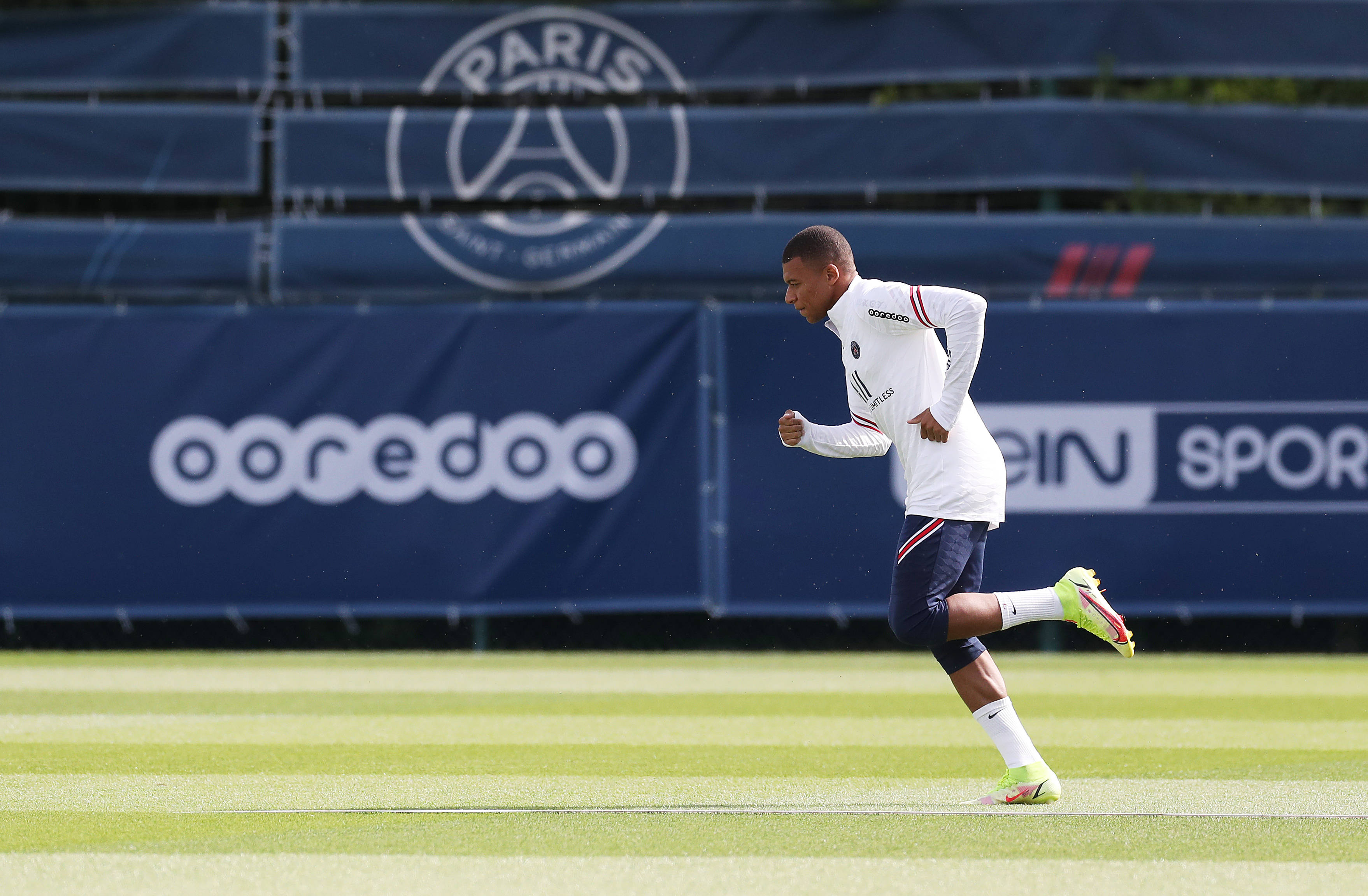 马卡：埃里克-加西亚续约年底前官宣，本赛季巴萨他出场最多（马卡：巴萨将于年底前官宣埃里克-加西亚续约，他本赛季出场次数最多）