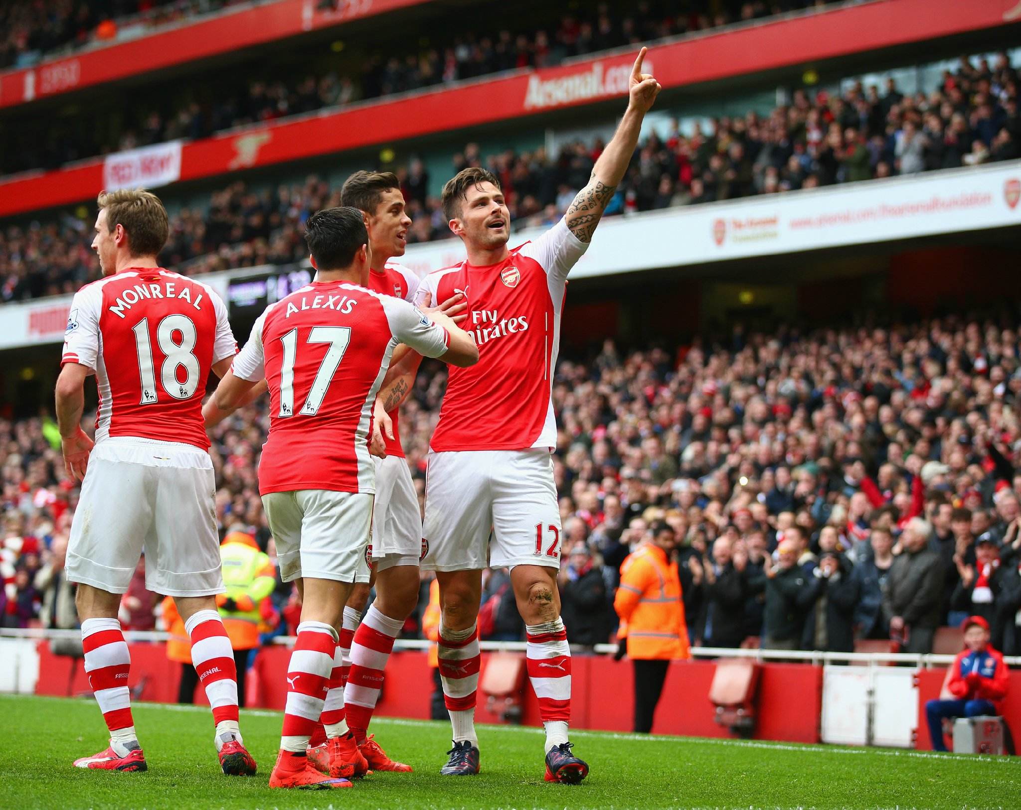 马刺队记：文班亚马＆卡斯尔后续与球队会合，但无法保证出战（马刺记者：文班亚马、卡斯尔稍后归队，能否出战未定）