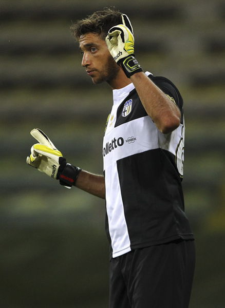 罗欣棫展现中国女篮精气神（罗欣棫彰显中国女篮拼搏精神）