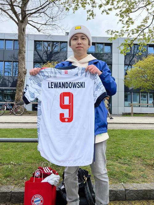 官方：奥布拉克因伤退出斯洛文尼亚国家队，图尔克递补入选（斯洛文尼亚官方：奥布拉克伤退，图尔克顶替入选）