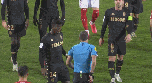 巴斯托尼：国家队的默契不如俱乐部，最难防守的对手是亚马尔（巴斯托尼：国家队配合不如俱乐部，防起来最难的是亚马尔）