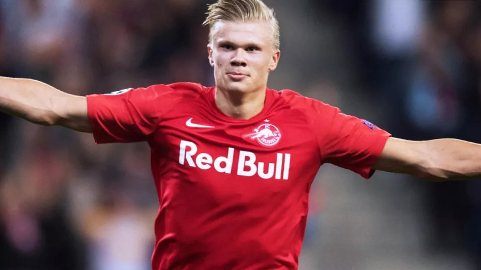 拉美媒体：拜仁、曼联、马竞追逐厄瓜多尔17岁中场卡斯蒂略（拉美媒体报道：拜仁、曼联与马竞竞相争夺厄瓜多尔17岁中场卡斯蒂略）