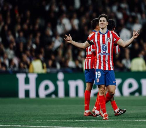 日职乙战报：范登伯格读秒绝平，磐田喜悦2-2山形山神（日职乙赛报：范登伯格补时压哨扳平，磐田喜悦2-2战平山形山神）