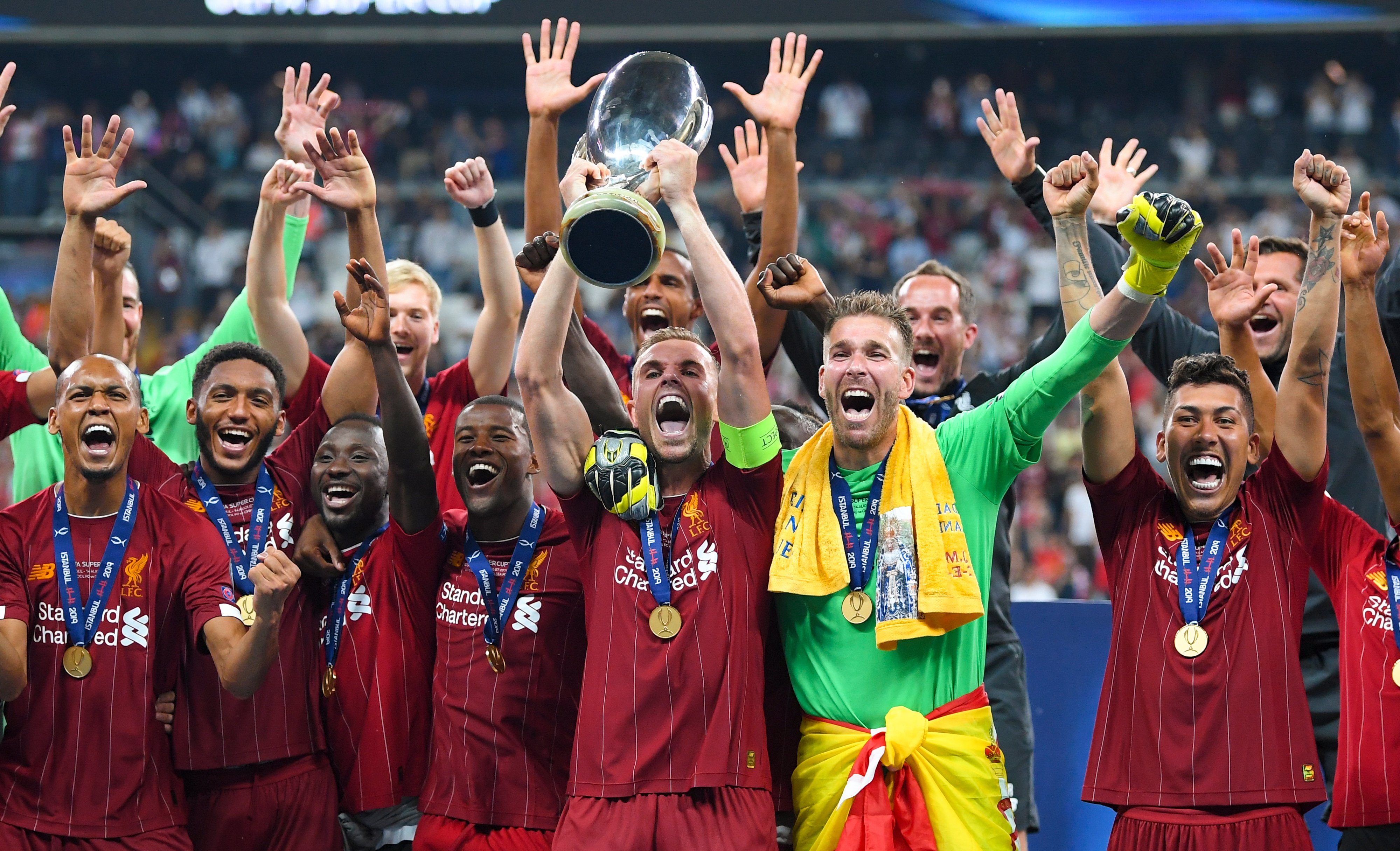 阿达尼：阿根廷并非世界杯夺冠最大热门；罗德里比佩德里重要（阿达尼：阿根廷并非夺冠头号热门，罗德里比佩德里更关键）