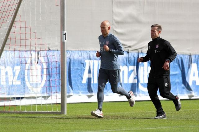 则在他的社 则在他的社